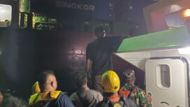 Upaya penyelamatan terhadap awak kapal TB AOM 787 yang tenggelam di perairan Kabupaten Kepulauan Anambas, Kepulauan Riau
