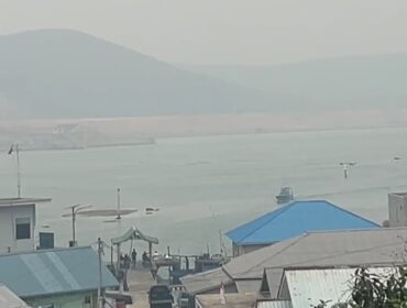 Kabut asap kembali menyelimuti Kecamatan Tambelan, Kabupaten Bintan, Kepulauan Riau.